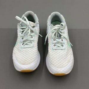 Nike Women’s Renew sneaker, white with light green trim